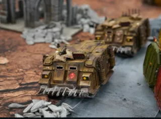 Pintor de miniaturas por encargo