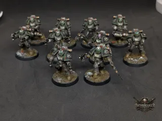 Pintor de miniaturas por encargo