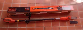 Motosierra pértiga Black+Decker 800W