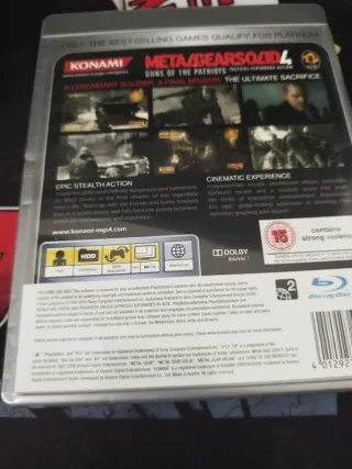 Metal Gear Solid 4 PS3 Guns of Patriots