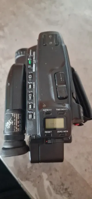 Videocámara Sony CCD-TR60E PAL