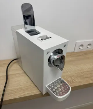 Cafetera Automática de Cápsulas Blanca