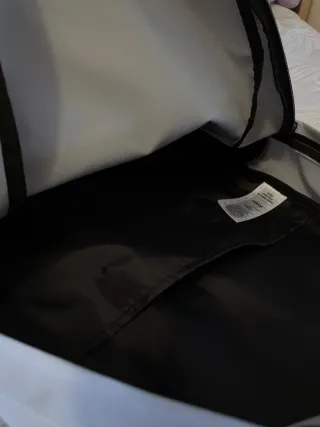 Mochila Adidas Gris nueva