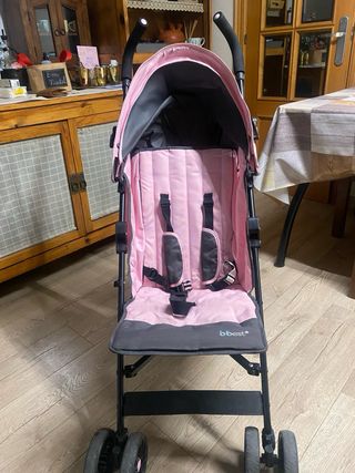 Silla de paseo niña rosa.Muy poco uso