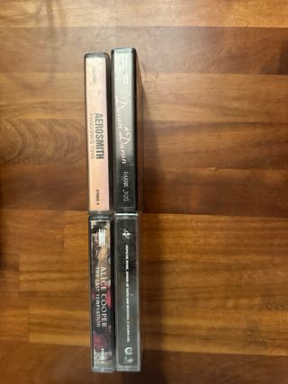 4 Casetes Rock/Pop: Alice Cooper, Depeche Mode,