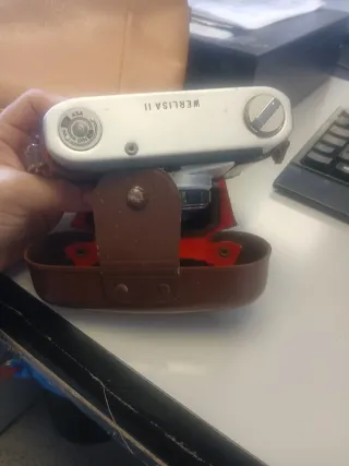 2 Vecchie Fotocamere Marrone/Argento