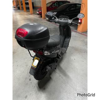 Piaggio Typhoon 50cc Scooter