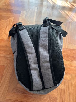 Zaino GURU grigio con fiore