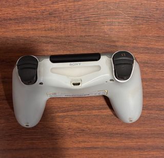 Mando PS4 Gris Plateado DualShock 4