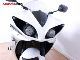 YAMAHA YZF R1