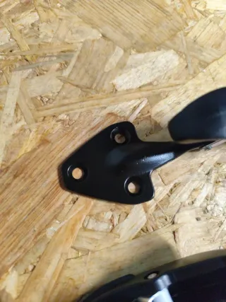 2 Dobradiças Vidro Traseiro Seat 127