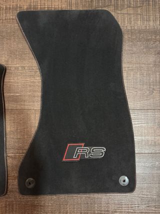 Alfombrillas Audi RS4 B9 / A4. Validas para A4