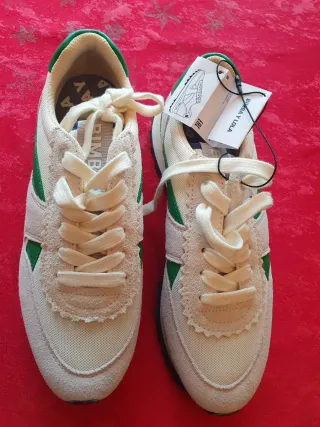 Zapatillas deportivas BIMBA Y LOLA beige/verde