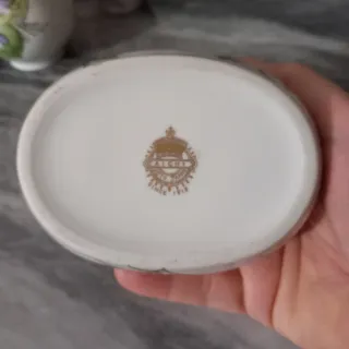 Piccolo portagioie decorato