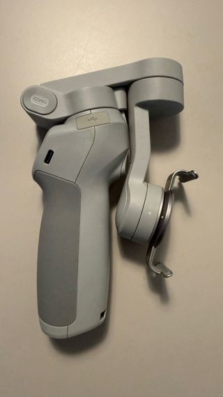 DJI Osmo Mobile 4 SE Gimbal