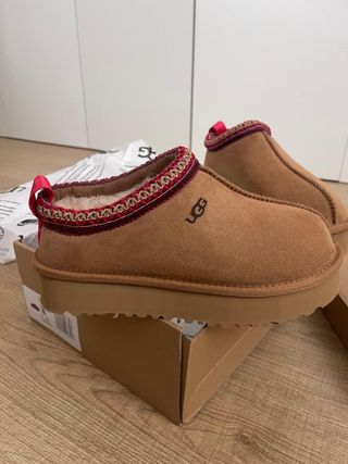 UGG Socas Castanhas