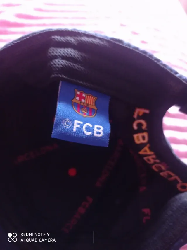 Gorra FC Barcelona Rayas Azul/Rojo