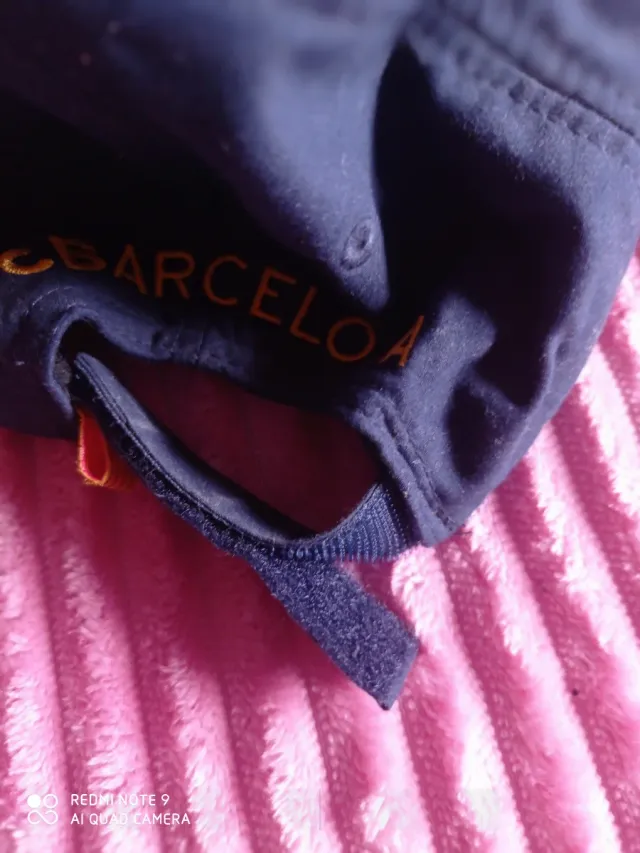 Gorra FC Barcelona Rayas Azul/Rojo