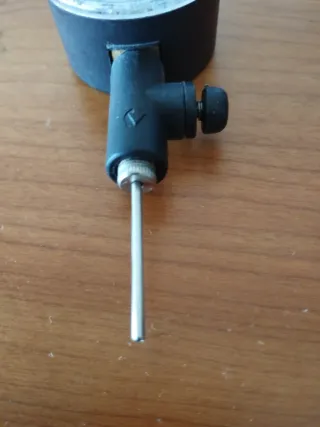 Misuratore di pressione per palloni Boomerang