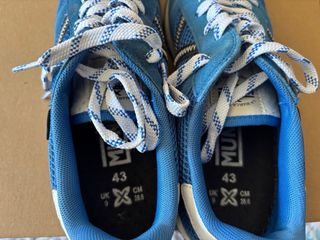 Zapatillas Munich Azules y Blancas