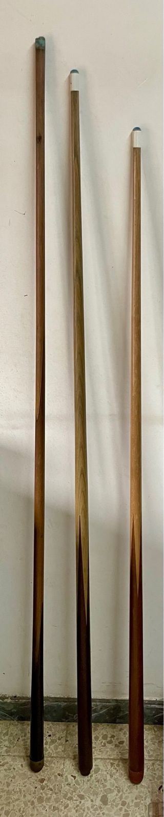 Tacos de billar de madera