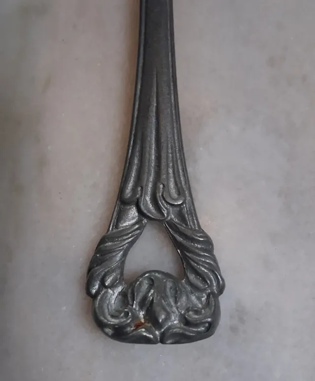 Cucchiaio vintage stile Liberty a conchiglia