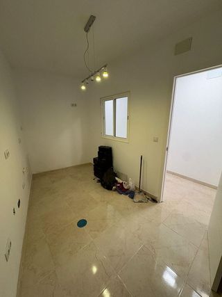 Local comercial en venta en Carolinas Altas en Alicante