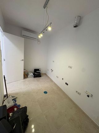 Local comercial en venta en Carolinas Altas en Alicante