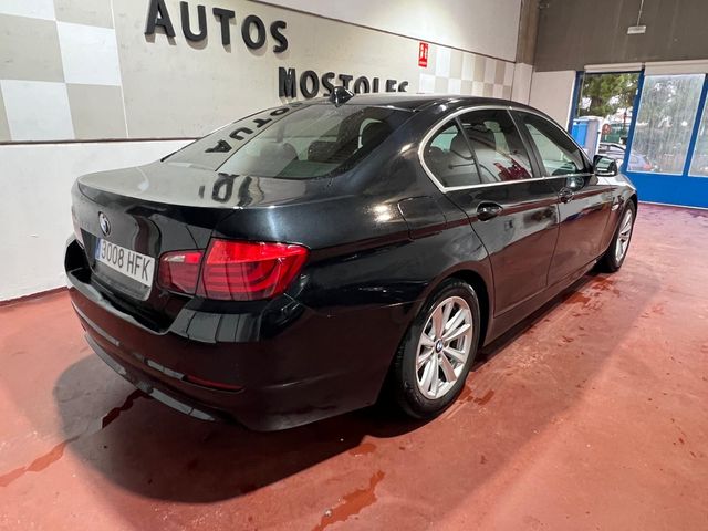 BMW Serie 5 528 i 2011