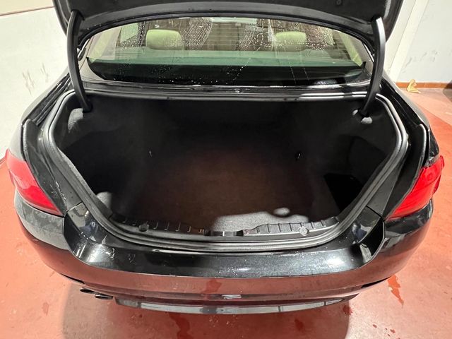 BMW Serie 5 528 i 2011