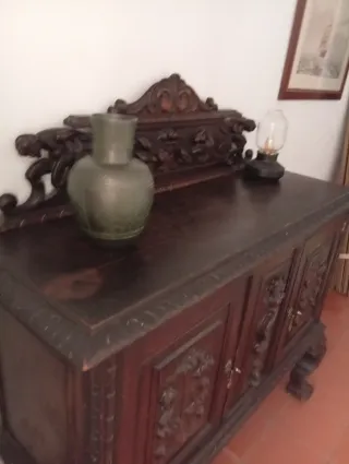 Mueble Castellano Madera Tallada