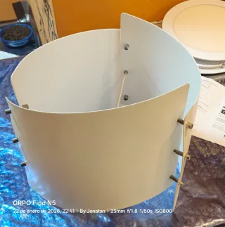 Lámpara de mesa Natuzzi Apis