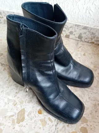 Botines Latouche negros talla 37