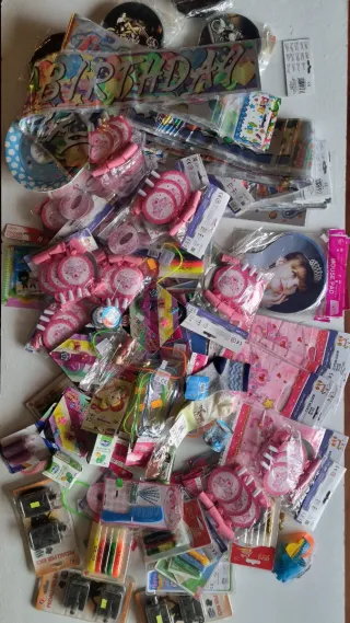 Stock 155 Pezzi Articoli Bimba Gadget Party