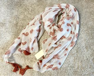 Pañuelo estampado sol mujer