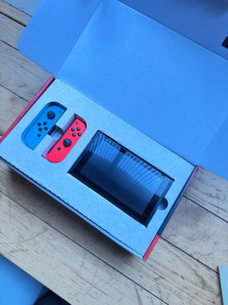 Nintendo Switch Azul e Vermelho