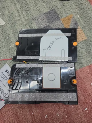 Altavoces Samsung TU43DU8505