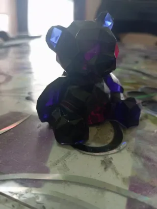 Orsetto di cristallo blu