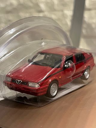 Alfa Romeo 75 Scala 1:43 Rara Nuova
