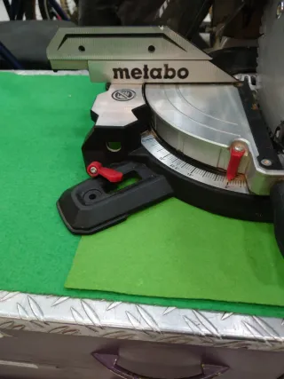 Ingletadora Metabo KS216M