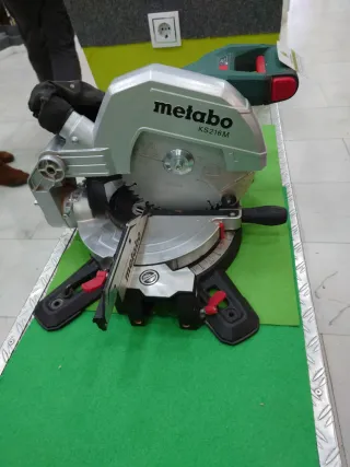 Ingletadora Metabo KS216M