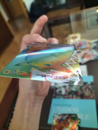 Pikachu VMAX Arcoíris Carta Pokémon