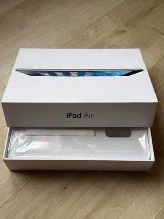Apple iPad Pro 1673 Plata