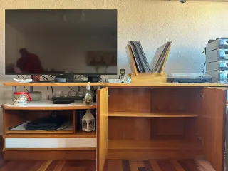 Mueble salón vitrina y mueble TV