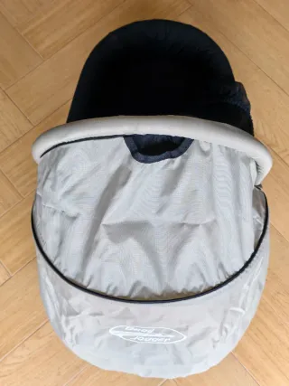 Capazo-Cuco Baby Jogger City Mini color Negro