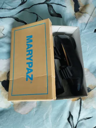 Zapatos charol negros talla 40