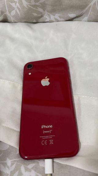 iPhone XR 64GB Rosso