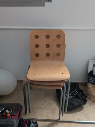 Sillas apilables madera y metal