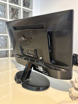 Pantalla LG HD TV 19 Negra