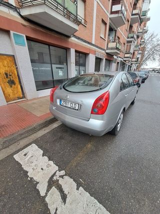 Nissan Primera 2003
